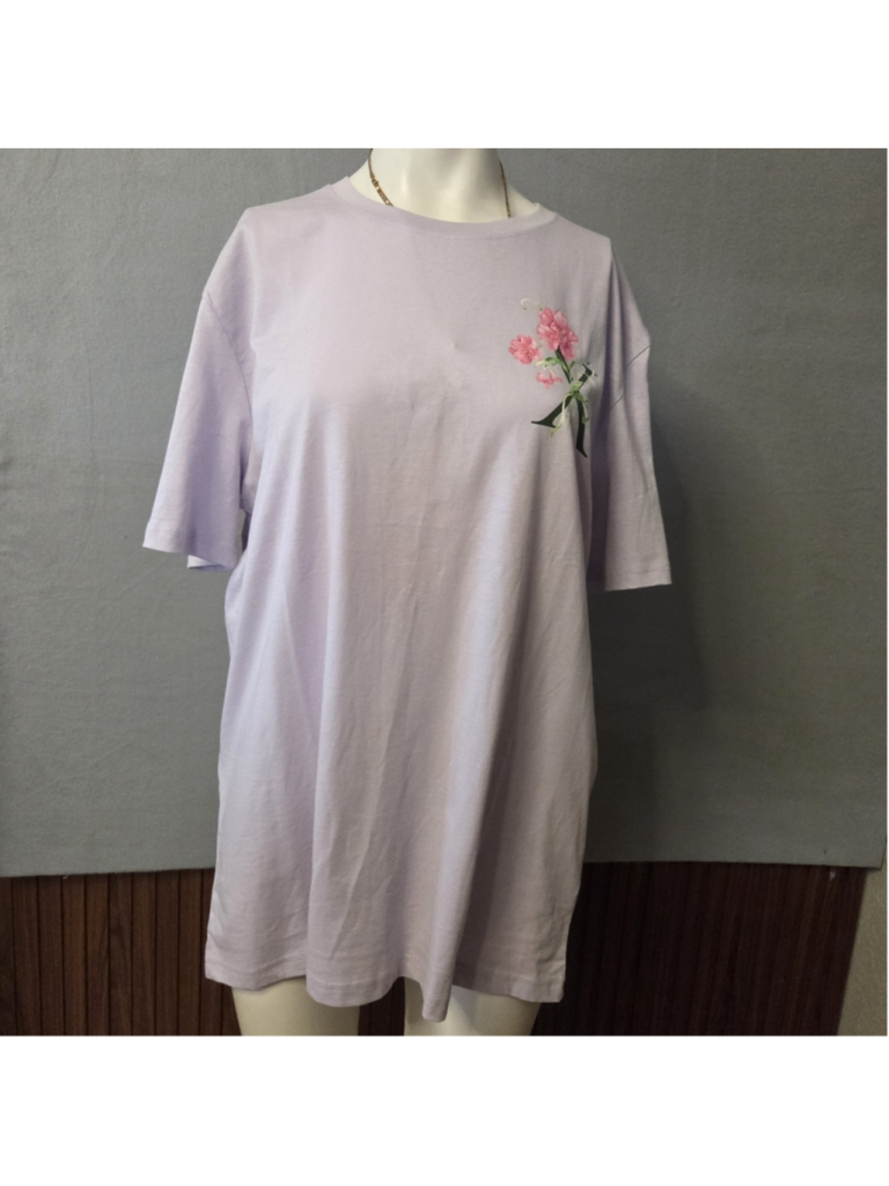 Women's Express Short Sleeve Tee, Lavender with Pink Floral Graphic large size